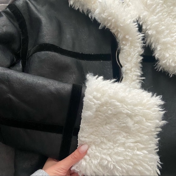 Lioness PU FAUX FUR LINED LEATHER JACKET - Picture 5 of 9